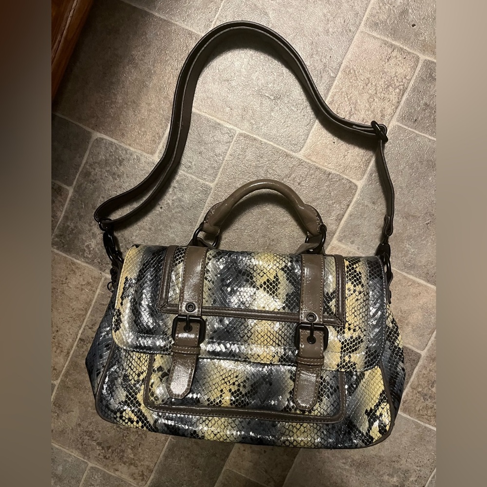 Simply Vera Crossbody bag with inside zippered pocket